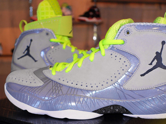 Air Jordan 2012 - Wolf Grey - Black - Silver Ice - White