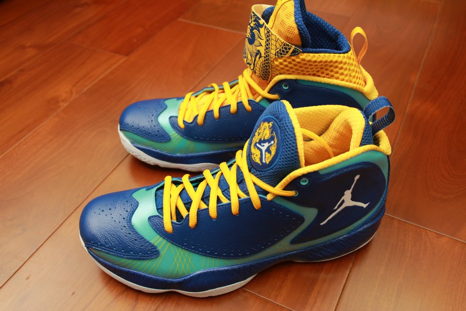 Air Jordan 2012 Year Of The Dragon Detailed 01