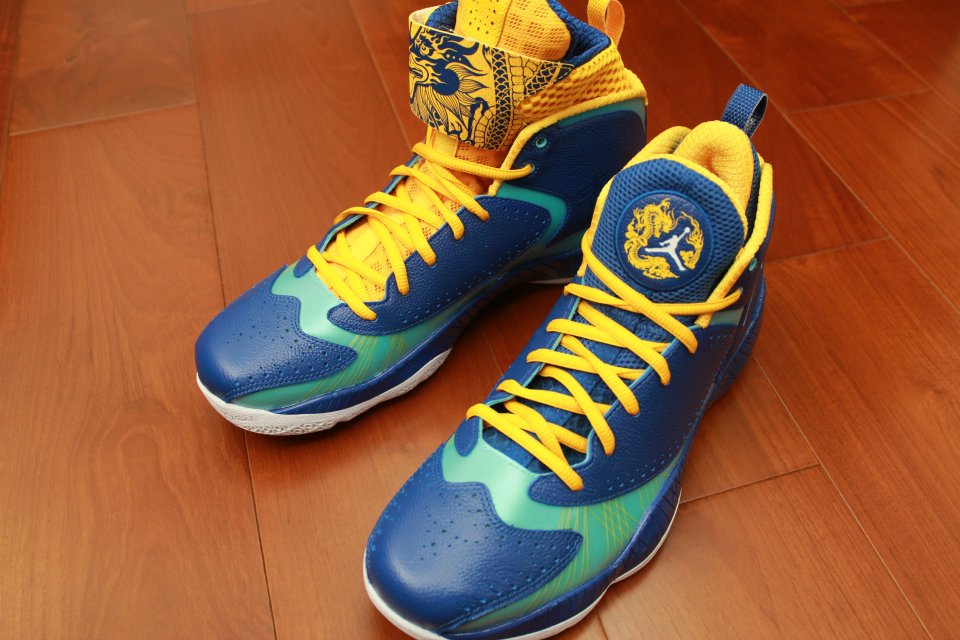 Air Jordan 2012 Year Of The Dragon Detailed 03
