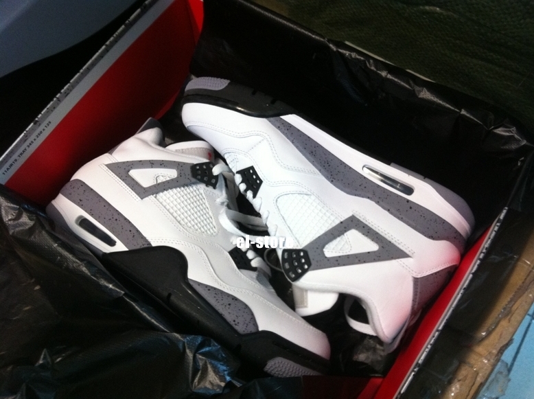 Air Jordan Iv 2012 Retro Packing New Images 02