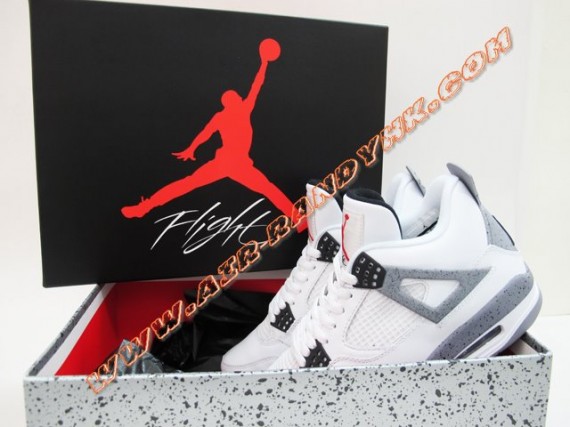 Air Jordan 4 Retro 'White Cement' - New Images