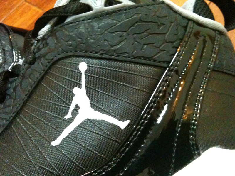 Jordan Melo M8 Black White Varsityred New Images 05