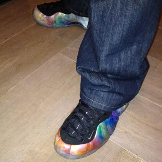 Nike Air Foamposite One Galaxy New Images 03