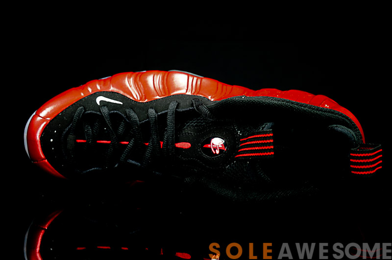 Nike Air Foamposite One Varsity Red White Black 05