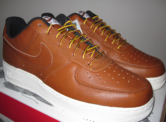 Nike Air Force 1 Low Red Wing 8166 Customs 5