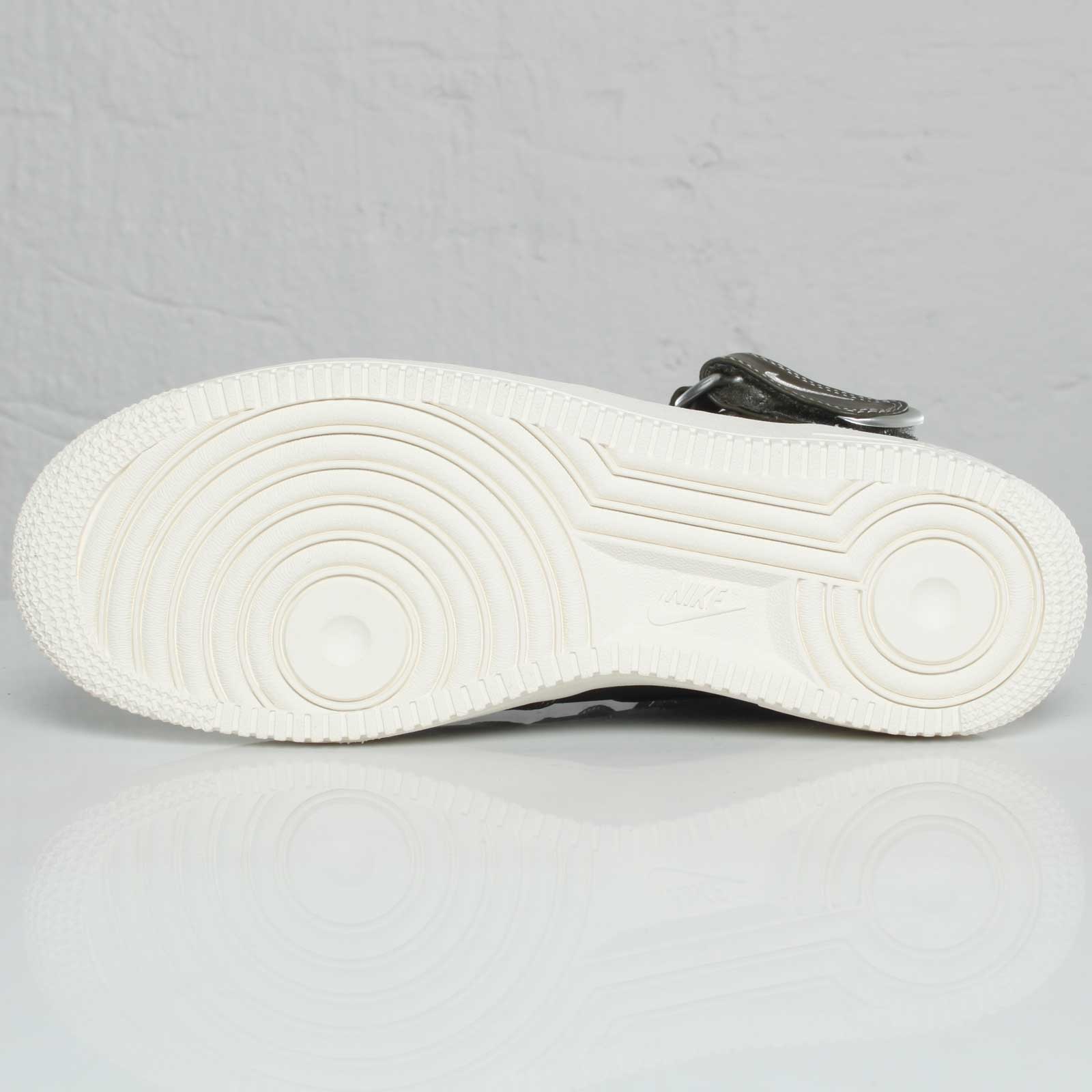 nike-air-force-1-mid-premium-cargo-khaki-5 Nike Air Force 1 Mid Premium Cargo Khaki 5