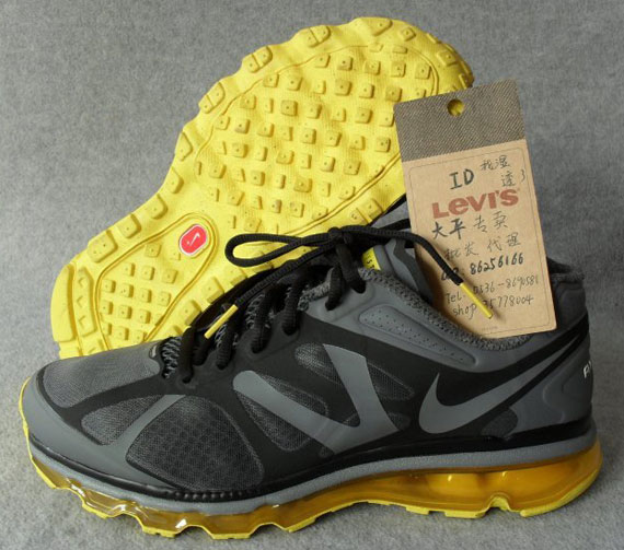 Nike Air Max 2012 Livestrong New Images 2
