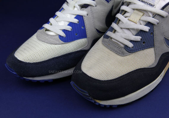 Nike Air Max Light - OG vs. VNTG Comparison - SneakerNews.com