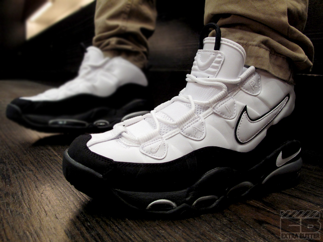 Nike Air Max Tempo White Black Mystic Teal 02