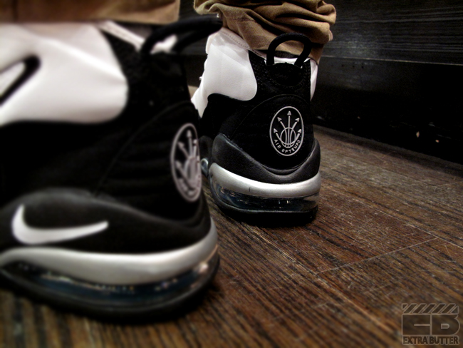 Nike Air Max Tempo White Black Mystic Teal 03