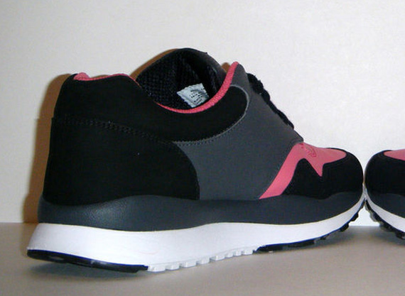 Nike Air Safari Black Anthracite Pink Clay White 2121