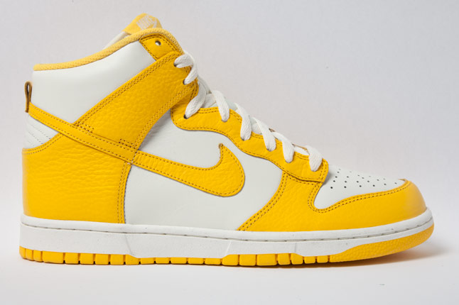 Nike Dunk High Varsity Maize White 2