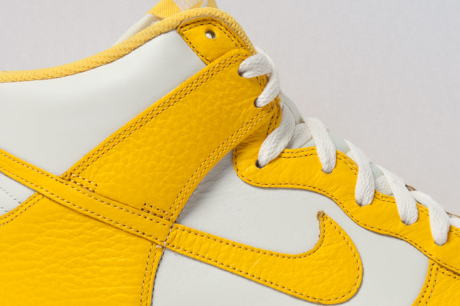 Nike Dunk High Varsity Maize White 3