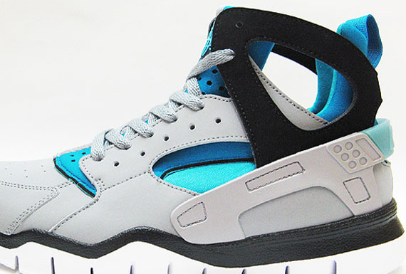 Nike Huarache Free Basketball 2012 – Stealth – Blue – Black