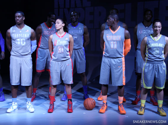 Nike Hyper Elite Platinum Basketball Uniforms 4