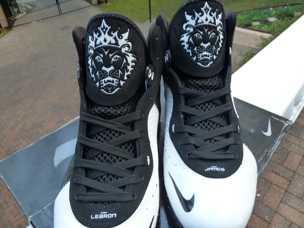 nike-lebron-8-oreo-customs-by-rom-7 Nike Lebron 8 Oreo Customs By Rom 7