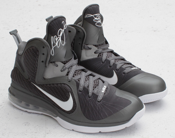 Nike lebron store 9 Grey