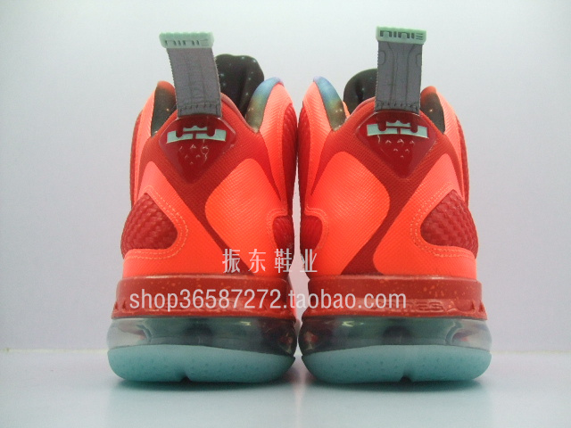 nike-lebron-9-galaxy-all-star-new-images-10 Nike Lebron 9 Galaxy All Star New Images 10