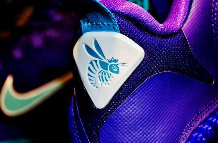 Nike Lebron 9 Summit Lake Hornets Detailed Images 03