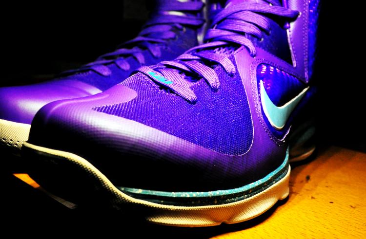 Nike Lebron 9 Summit Lake Hornets Detailed Images 05