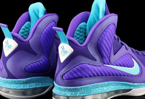 nike lebron 9 violet