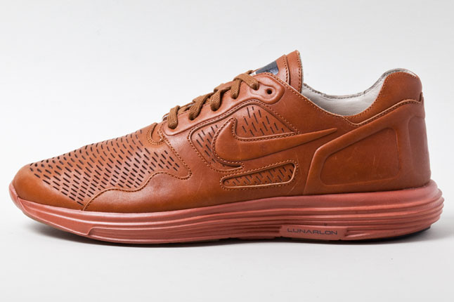 Nike Lunar Flow Hazelnut 2