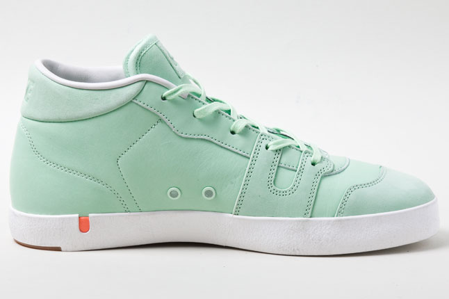 nike-manor-fresh-mint-2-1 Nike Manor Fresh Mint 2 1