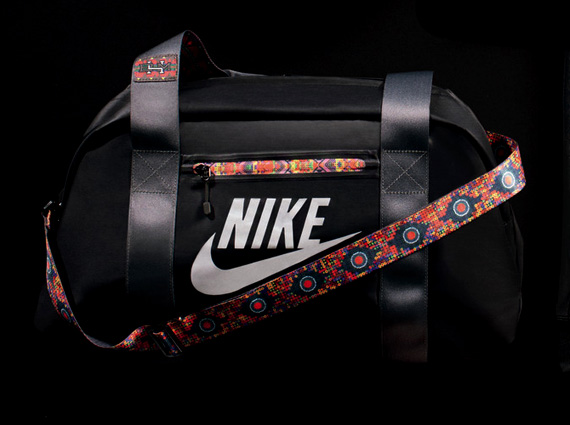 Nike Wmns Air Max Mirabella 3 Black History Month 6
