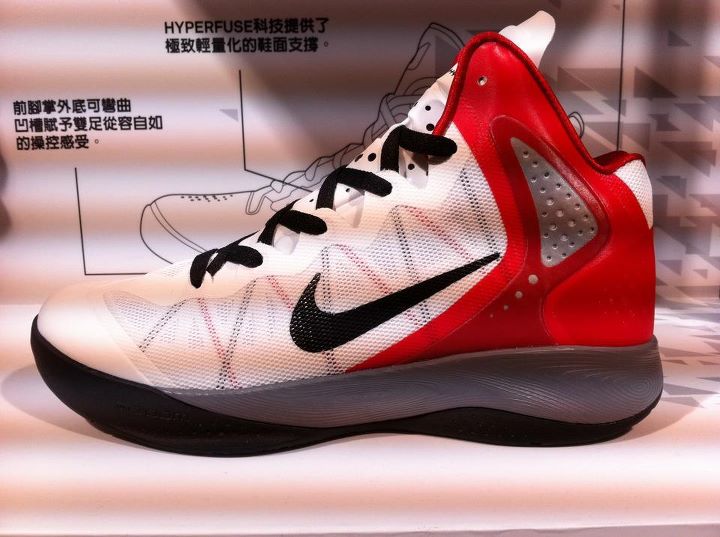 Nike Zoom Hyperenforcer 5