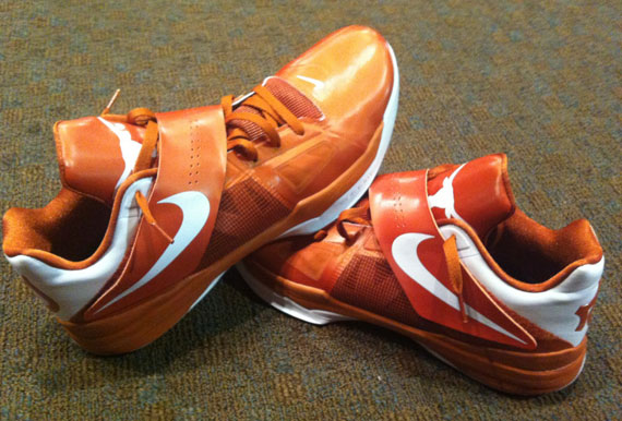 Nike Zoom Kd Iv Texas Pe New Images