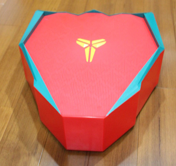 Nike Zoom Kobe Vii Dragon Packaging New 4