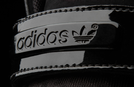 Adidas Originals Ar 2.0 Chicago 6