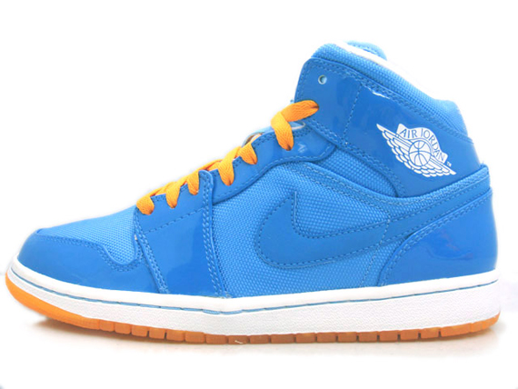 Air Jordan 1 Blue Orange Wht 2