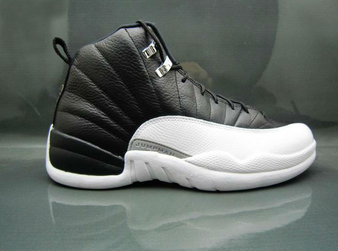 air-jordan-12-retro-black-white-true-red-2 Air Jordan 12 Retro Black White True Red 2