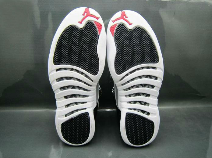 air-jordan-12-retro-black-white-true-red-7 Air Jordan 12 Retro Black White True Red 7