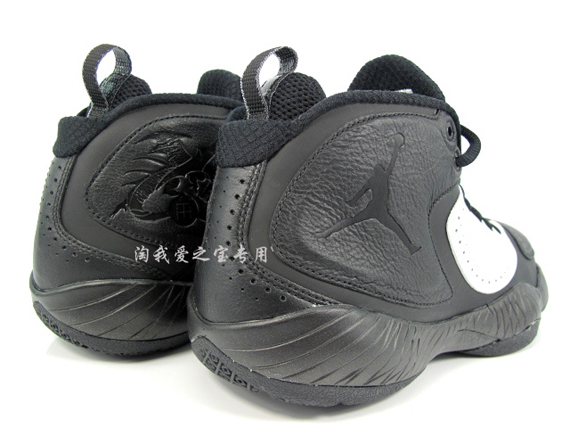Air Jordan 2012 Black White 2