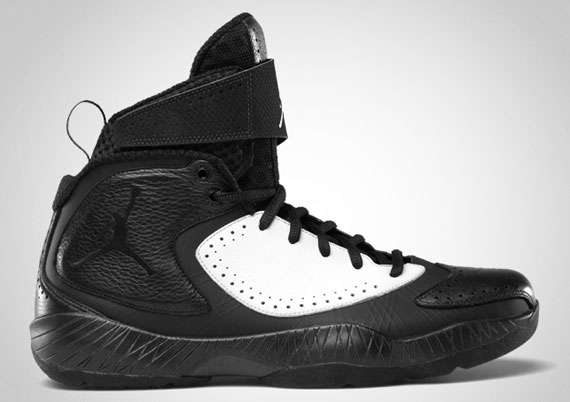 Air Jordan 2012 Deluxe - Black/White Dragon - SneakerNews.com