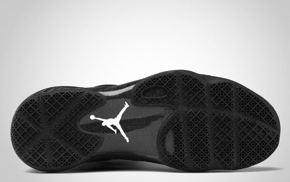 Air Jordan 2012 Deluxe Black White 3