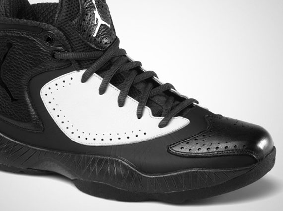 Air Jordan 2012 Deluxe - Black/White Dragon - SneakerNews.com