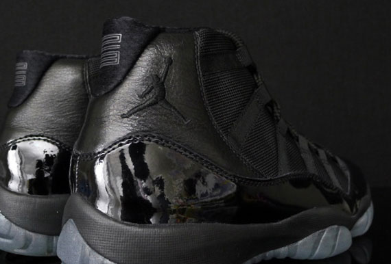 Air Jordan XI 'Blackout' - SneakerNews.com
