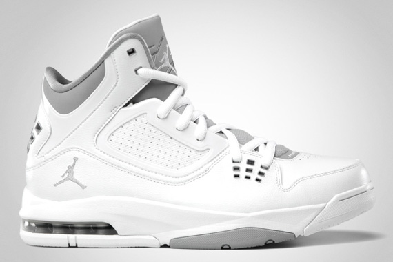 white flight jordans