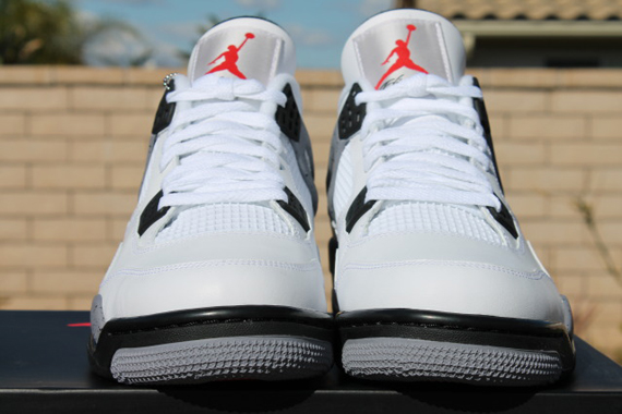 Jordan Iv White Cement Rr 4