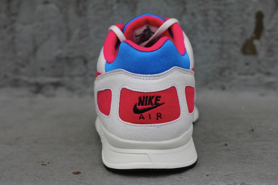 Nike Air Flow Photo Blue Voltage Cherry 03