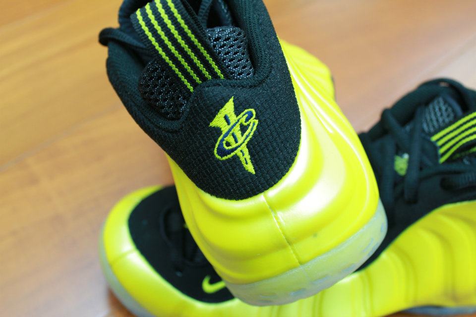 nike-air-foamposite-one-electrolime-detailed-images-07 Nike Air Foamposite One Electrolime Detailed Images 07