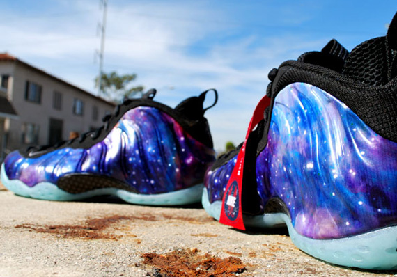Nike Air Foamposite One Galaxy Arriving At Retailers 4
