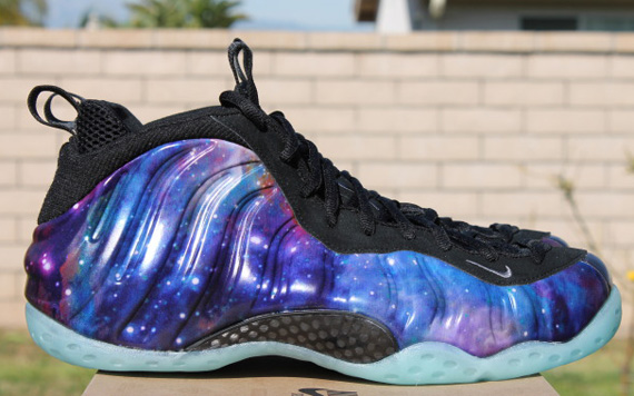 Nike Air Foamposite One 'Galaxy' - Release Reminder - SneakerNews.com