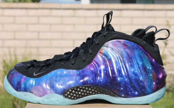 Nike Air Foamposite One 'Galaxy' - Release Reminder - SneakerNews.com