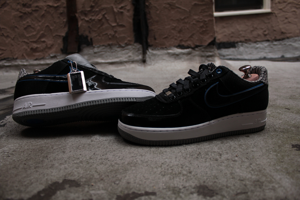 nike-air-force-1-bespoke-sunglasses-and-advil-by-shea-white-03 Nike Air Force 1 Bespoke Sunglasses And Advil By Shea White 03