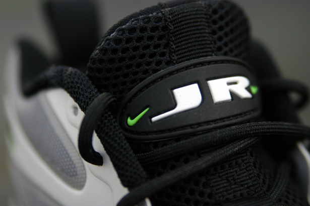 nike-air-max-griffey-fury-black-white-action-green-11 Nike Air Max Griffey Fury Black White Action Green 11