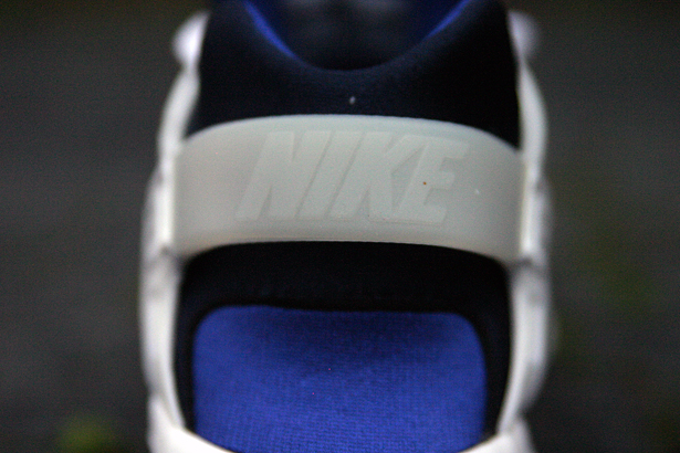 nike-huarache-free-2012-white-navy-royal-1 Nike Huarache Free 2012 White Navy Royal 1